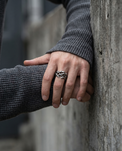 CROWN OF THORNS RING