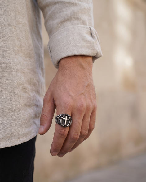 THE CROSS SIGNET